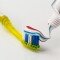 تفسير حلم تنظيف الاسنان في المنام لابن سيرين